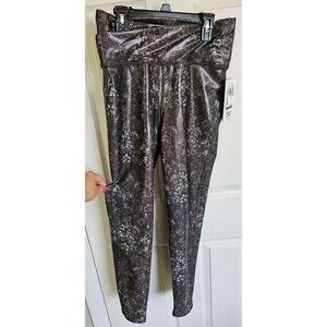 NWT Women's Marika 27" leggings size large